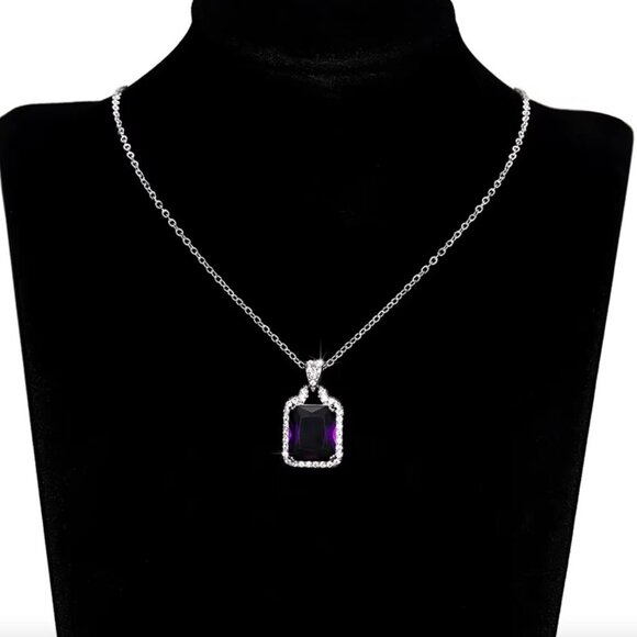 NEW 18k White Gold Purple Amethyst Diamond Pendant Necklace - Picture 5 of 5